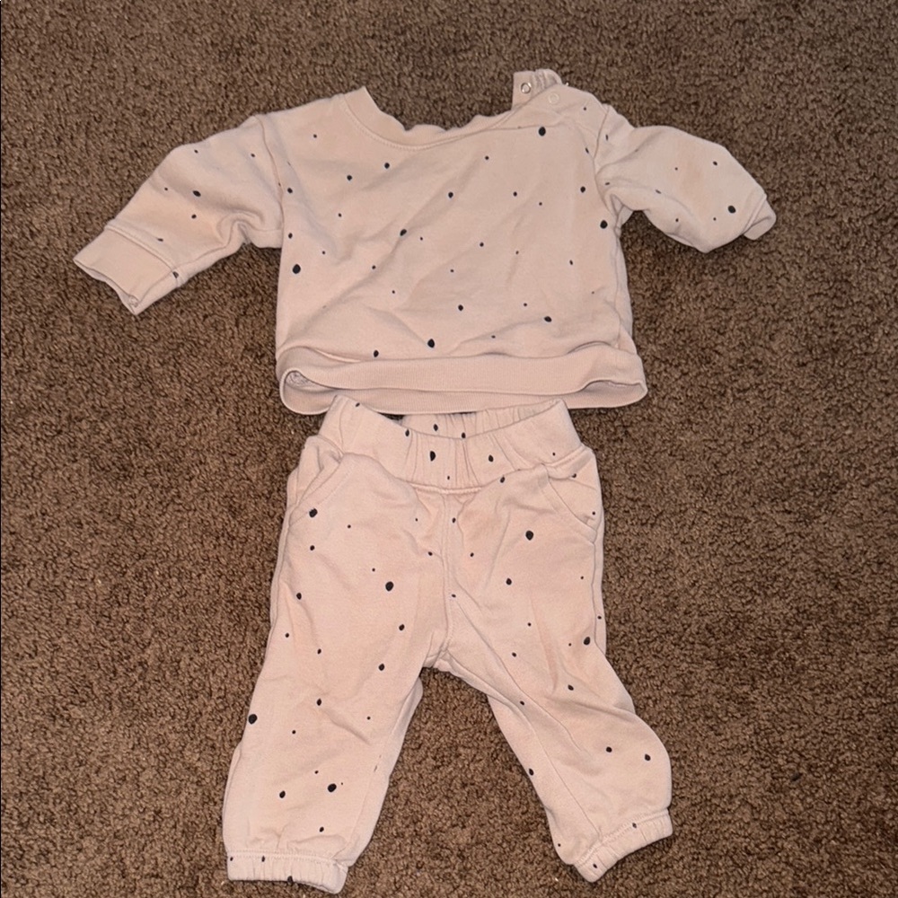 Cat & Jack Polka Dot Baby Outfit